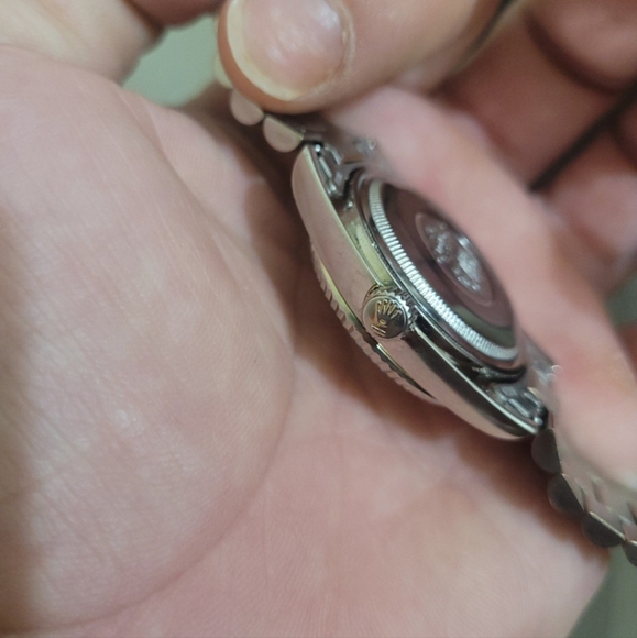 Day date - Picture 3 of 6